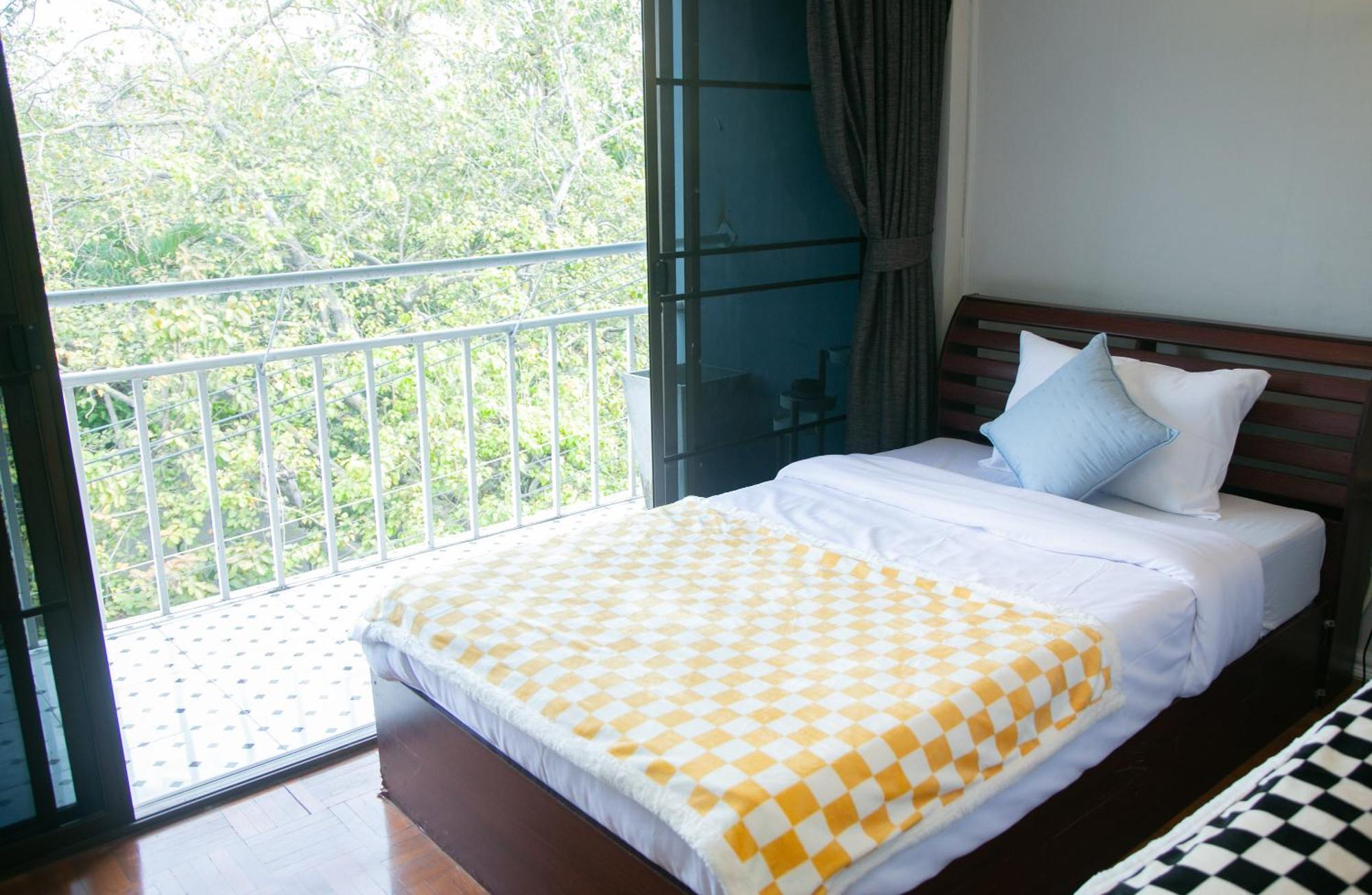 Hello Host Bed & Breakfast Chiang Mai Exterior photo